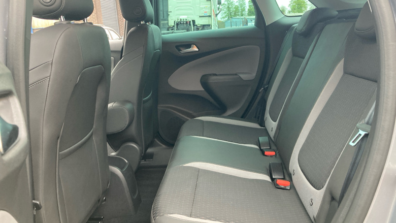 Vauxhall Crossland X 1.2T [130] Elite Nav 5dr [Start Stop] Auto Petrol Hatchback